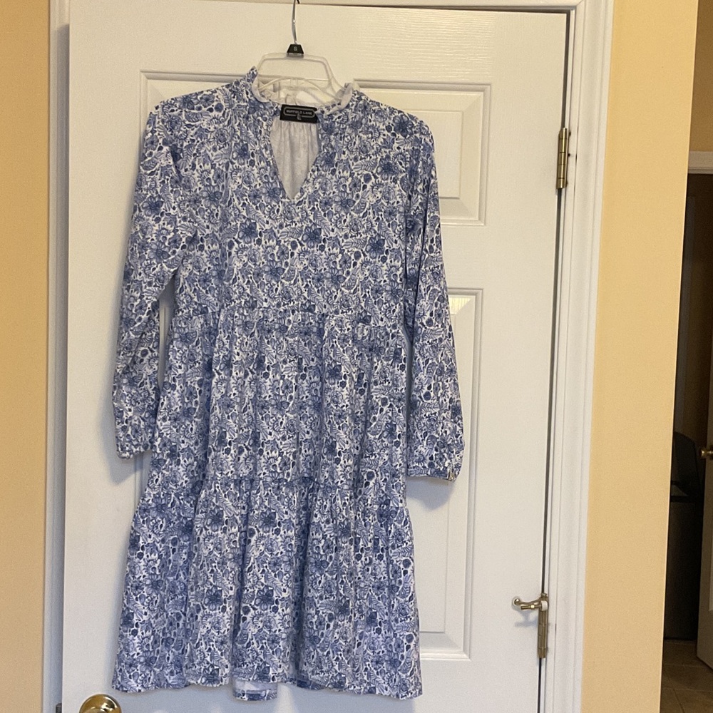 Duffield Lane Blue and White Floral Long Sleeve Dress